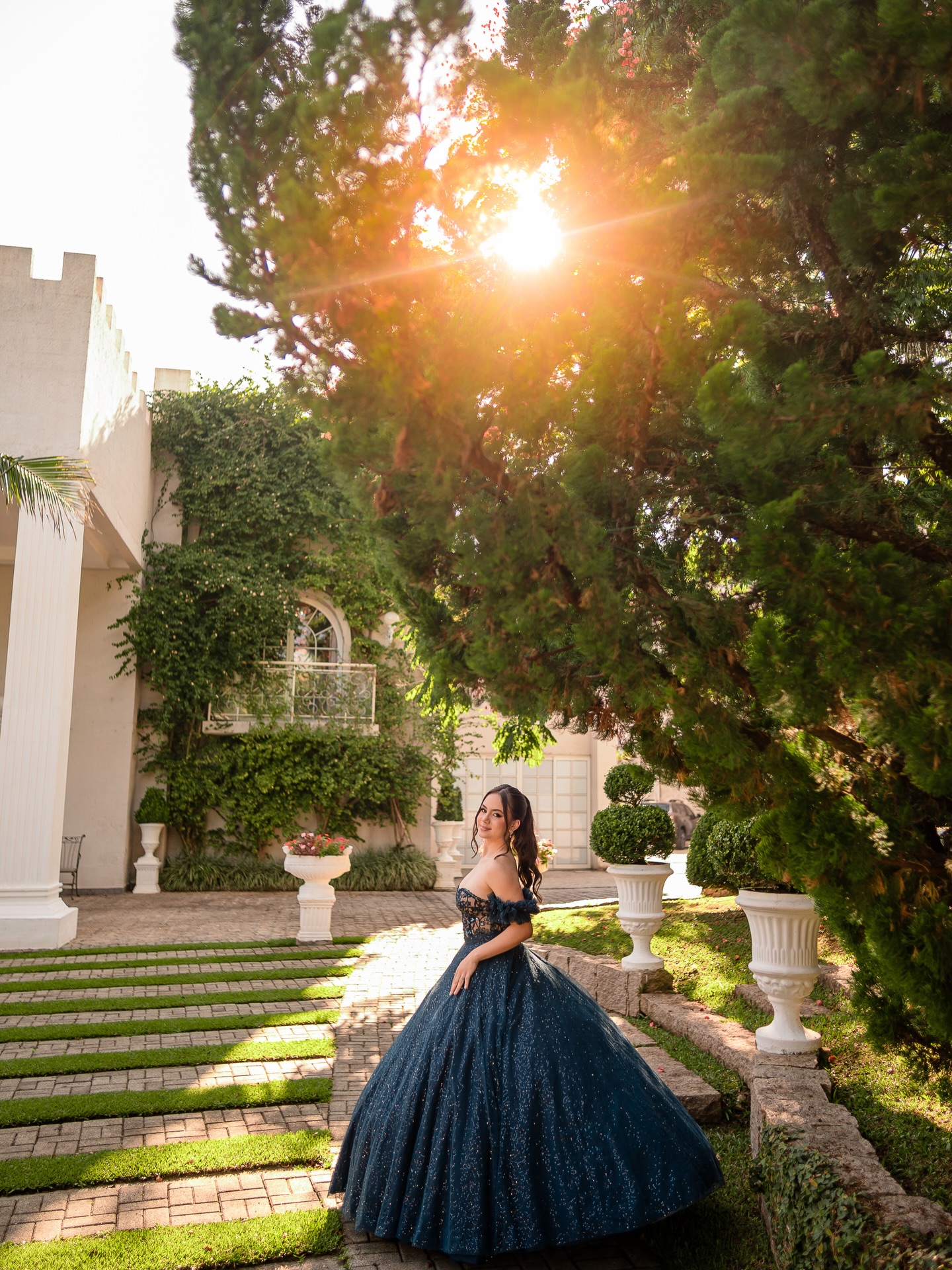 Editorial de Debutante para @rentawish_debut noa incríveis cenários do @castelloreale