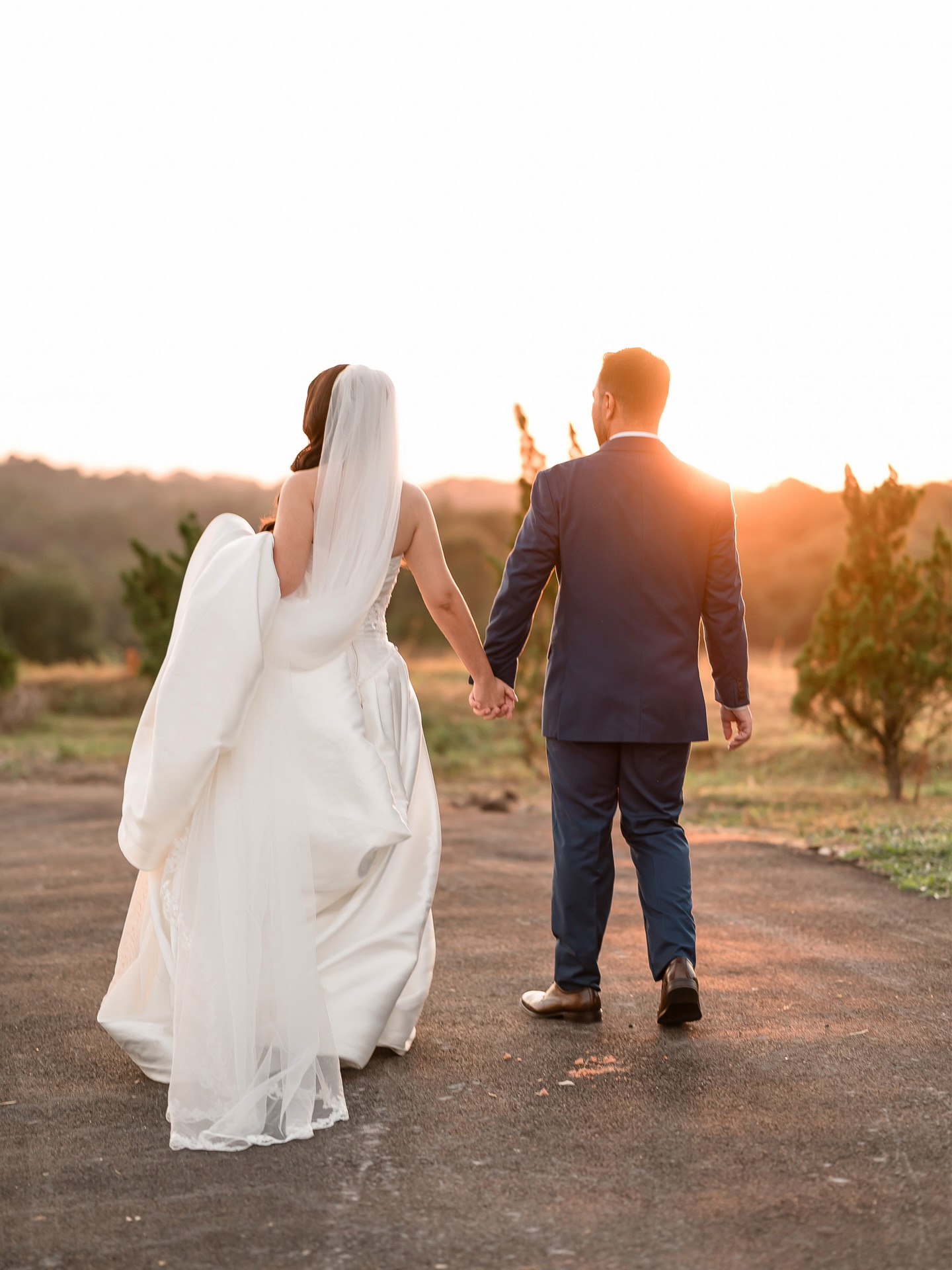 Casamento da Lau e Neto | no @castelloreale
